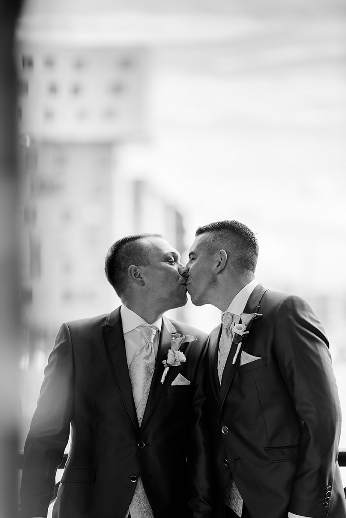Hochzeitsfotograf, Gay Wedding in Berlin im NHow Hotel