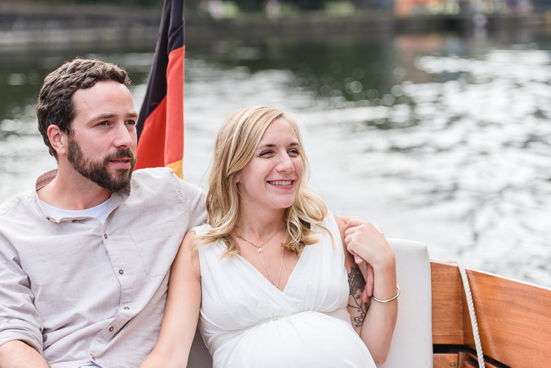 zu Zweit heiraten Berlin Hochzeitsfotograf Babybauch