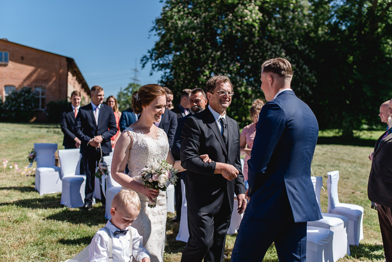 Heiraten_Schloss_Ulrichshusen_Hochzeitsfotograf