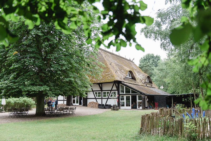 Heiraten_am_See_Hochzeitsfotograf_Seehotel_Neuklostersee