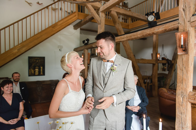 Heiraten_am_See_Hochzeitsfotograf_Seehotel_Neuklostersee