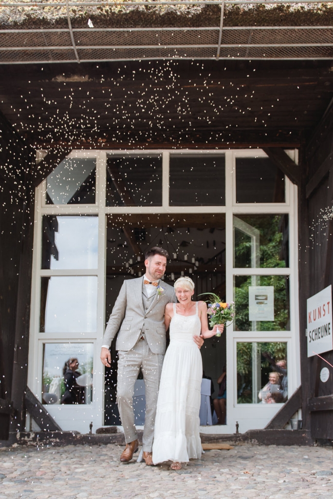 Heiraten_am_See_Hochzeitsfotograf_Seehotel_Neuklostersee